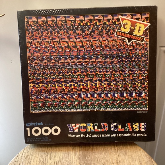 New Sealed Springbok-World Class Soccer 3-D Puzzle Hallmark - Picture 1 of 8